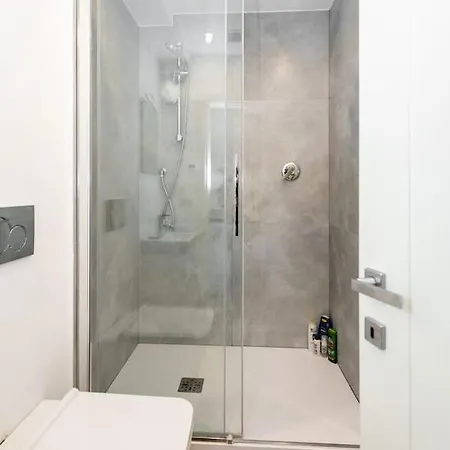 Studio Flat Skyline 아파트
